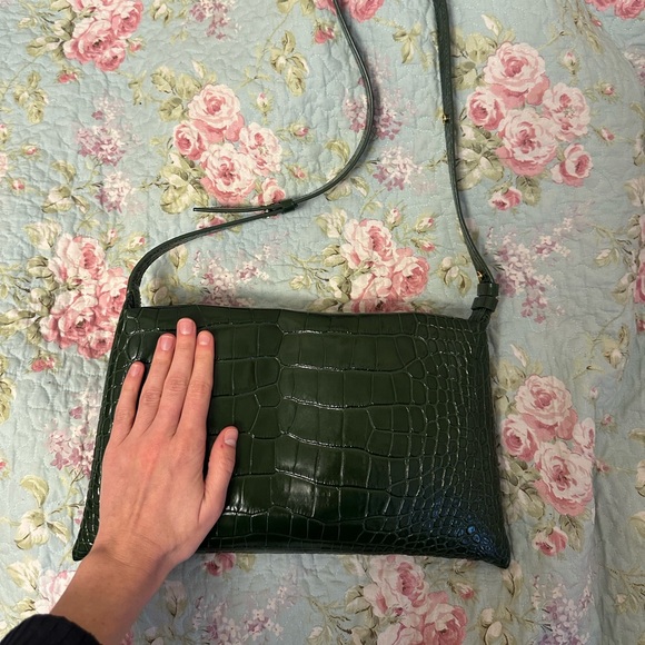 SIMON MILLER PUFF BAG GREEN CROC - Picture 2 of 3